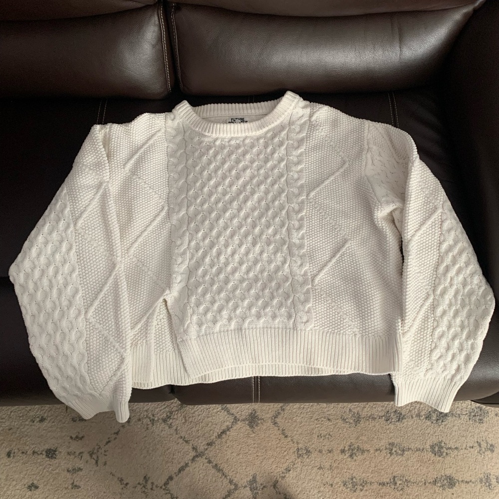 Chic White Cable Knit Sweater